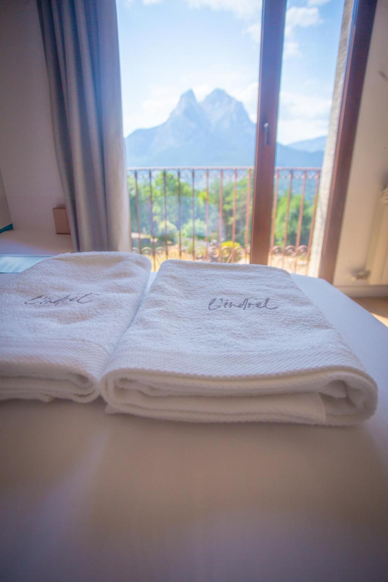 Hotel L'Indret Del Pedraforca Adults Only Saldés Exterior foto